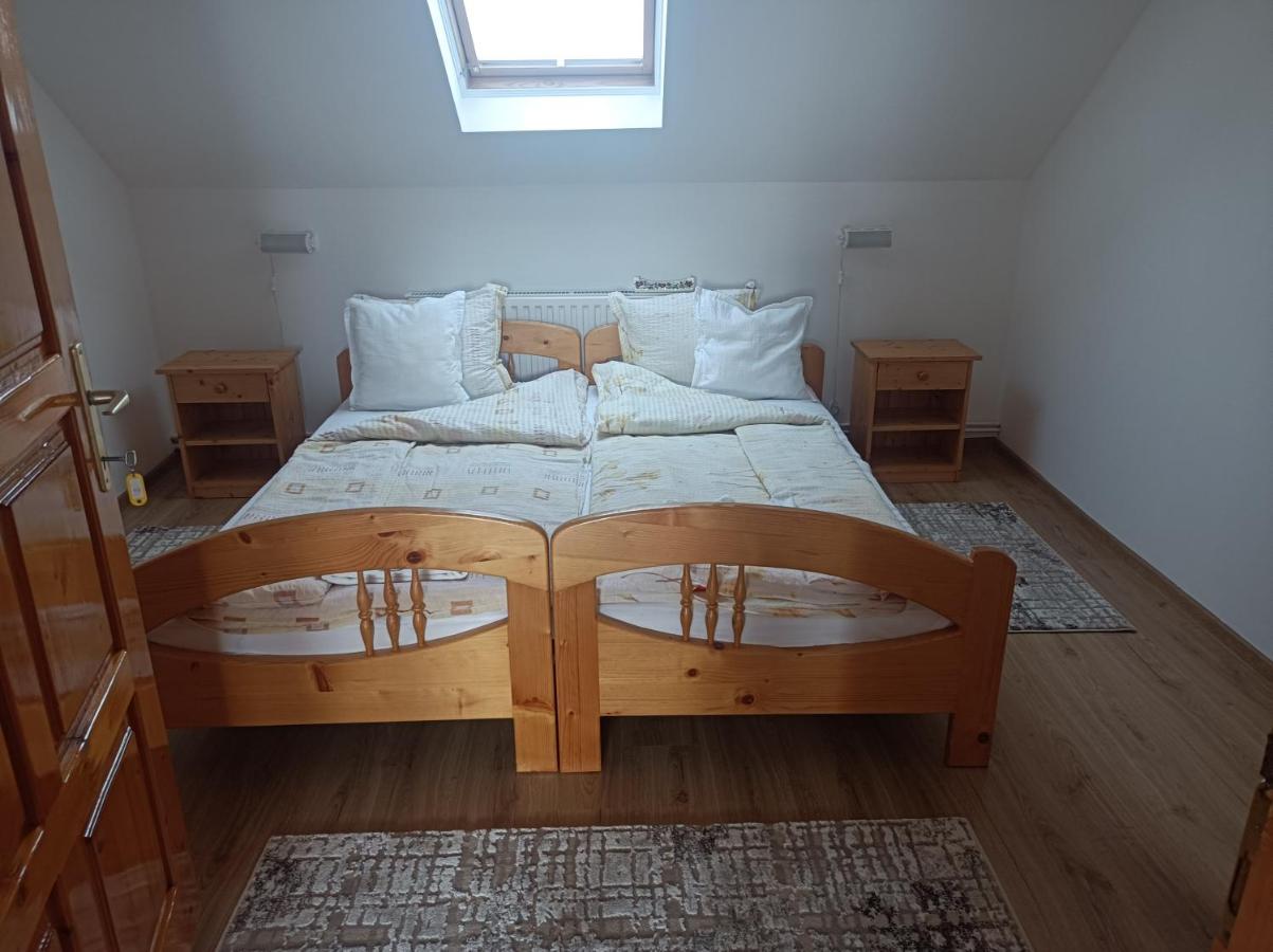 Narcisz B&B Corund  Exteriér fotografie